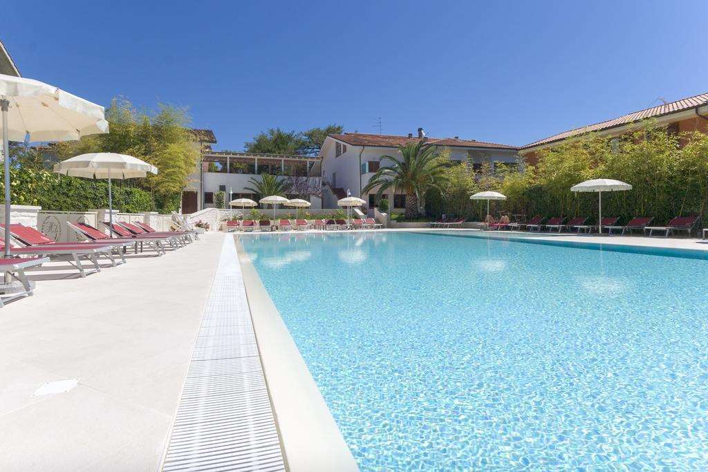 Hotel Giardino Suites And Spa - Numana Konforlar fotoğraf