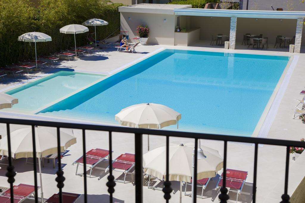 Hotel Giardino Suites And Spa - Numana Konforlar fotoğraf
